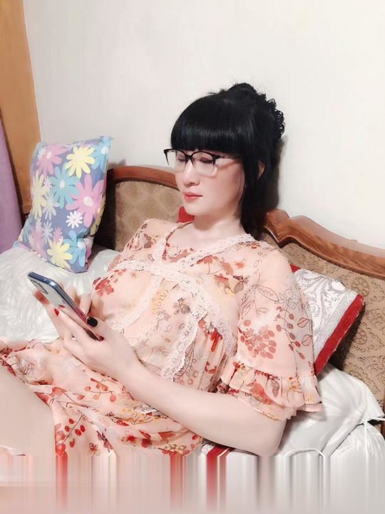 除夕夜包夜骚妇