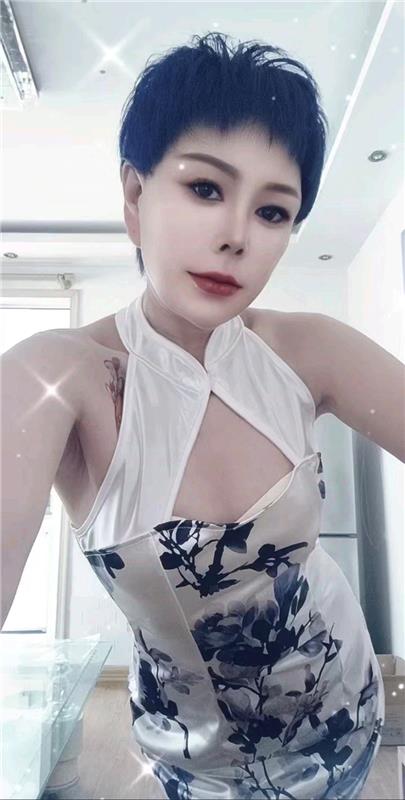 青岛短发熟女