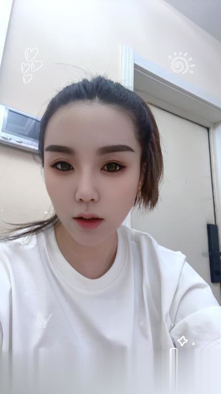 哈尔滨浪女.