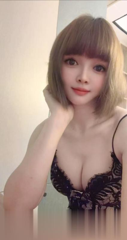 白云小小..