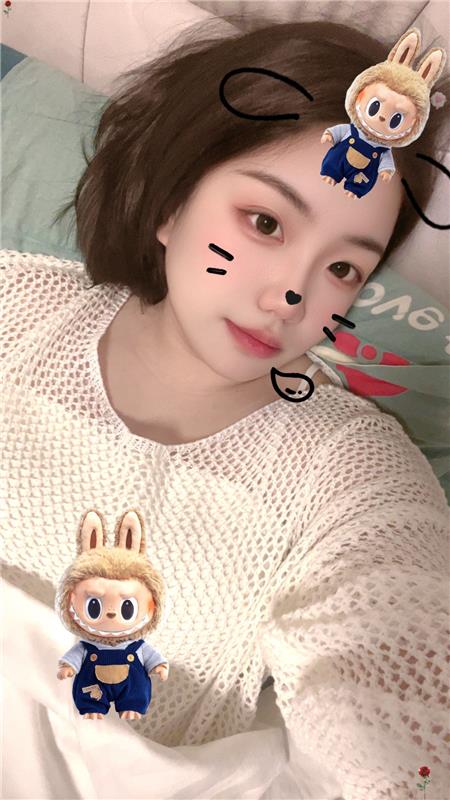 02年小丫头