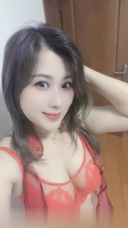 服务型骚少妇
